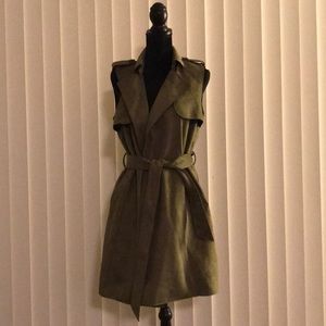 Suede bebe olive green vest size medium